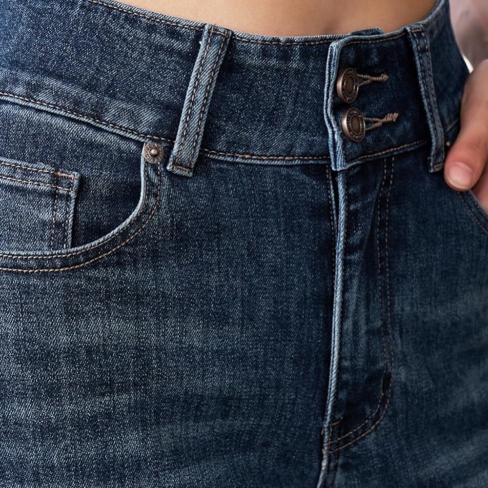 Upnet Stacked Button Wide Leg Jeans - Picture 4 of 9